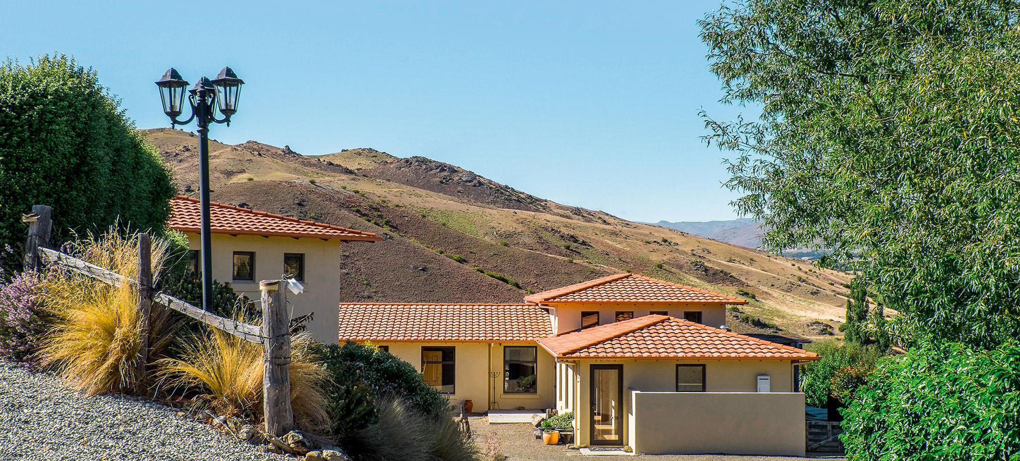 Bannockburn House Accommodation Cromwell - Main House 2